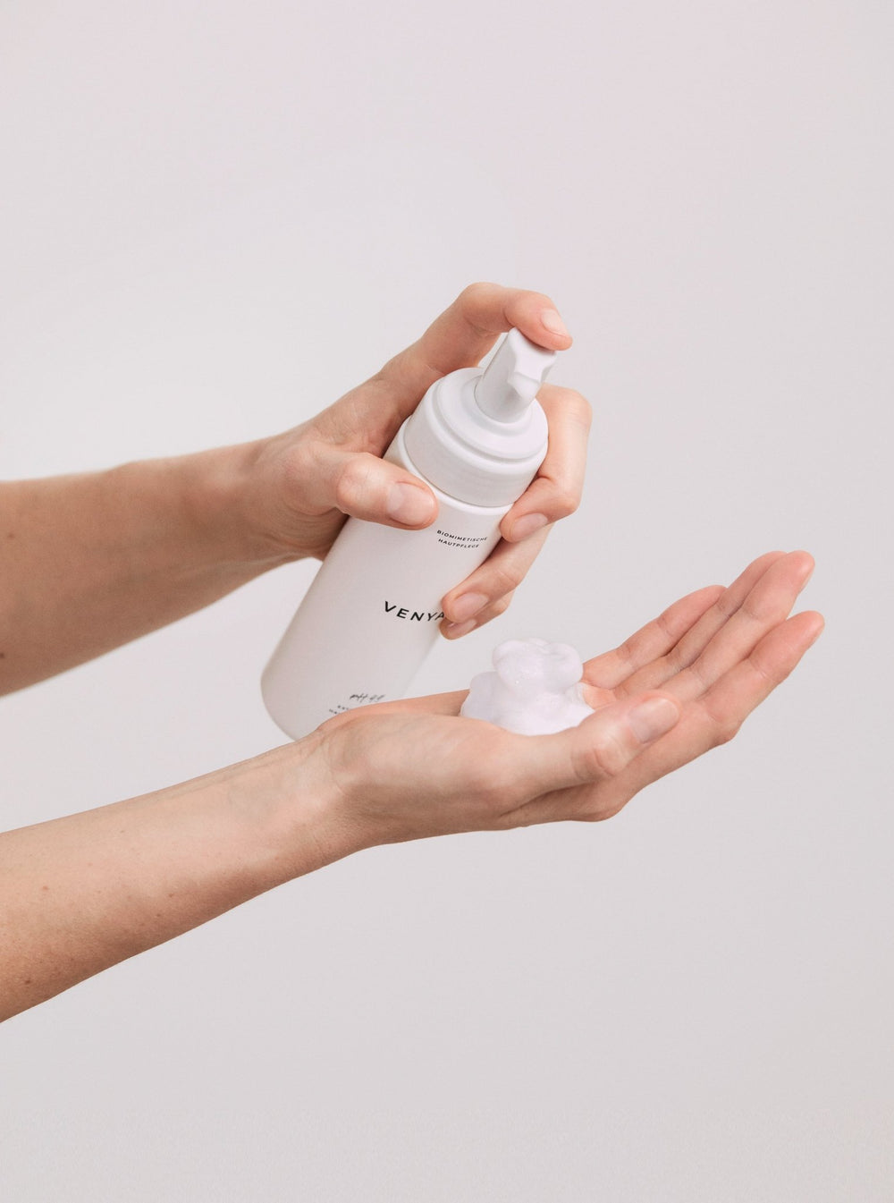 Healthy Aging Cleanser - VENYA