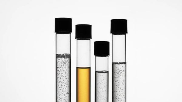 Was deine Haut wirklich nicht braucht: Diese Inhaltsstoffe solltest du meiden